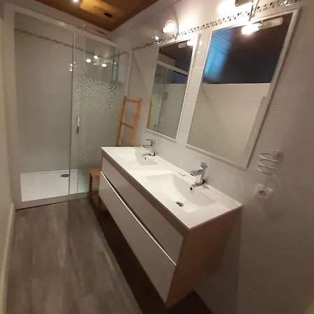 La Douce Parenthese -nature, Convivialite & Serenite Alojamento de Acomodação e Pequeno-almoço Montirat (Tarn)