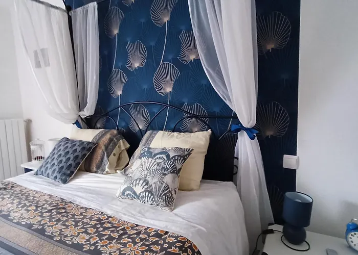 La Douce Parenthese -nature, Convivialite & Serenite 3*