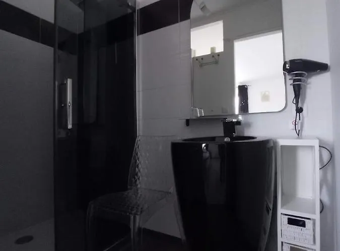 La Douce Parenthese -nature, Convivialite & Serenite Panzió Montirat